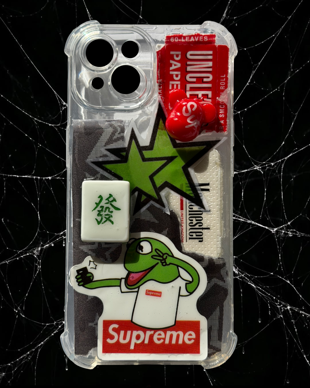 PLUG ( IPHONE 15)